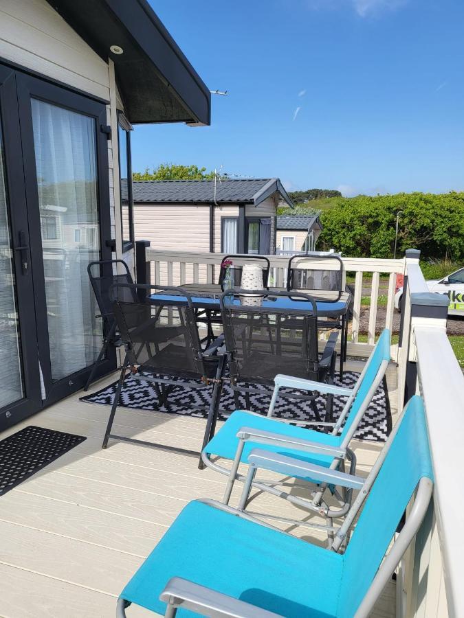 Luxury Woodland Retreat Holiday Home - Shorefield Country Park Downton  Eksteriør billede